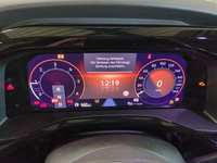 Вид на приборную панель