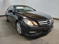 Náhled zpředu zprava