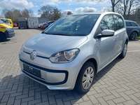 Skats no kreisās puses priekšā