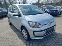 Skats no labās puses priekšā