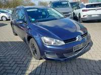 Skats no labās puses priekšā