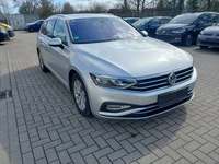 Skats no labās puses priekšā