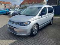 Skats no kreisās puses priekšā