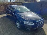 Skats no labās puses priekšā