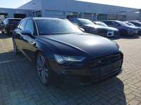 Skats no labās puses priekšā