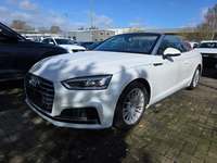 Skats no kreisās puses priekšā