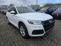 Skats no labās puses priekšā