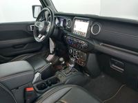 Вид на салон