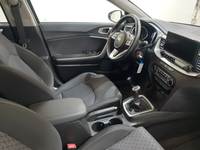 Вид на салон