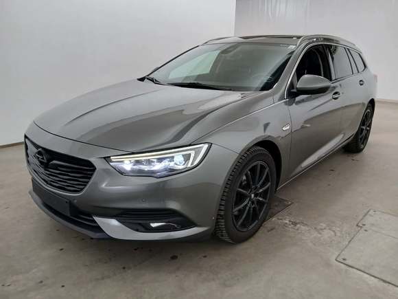 Pogled od napred levo