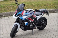 Náhled zpředu zleva