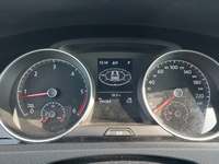 Pogled na kombinirani instrument