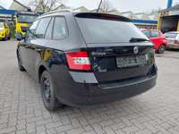 Pogled straga lijevo