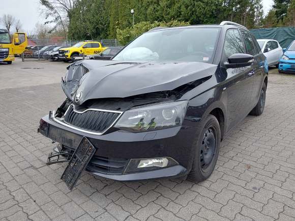 Pogled sprijeda lijevo