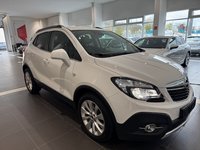 Pogled sprijeda desno