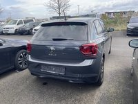 Aanzicht achter rechts