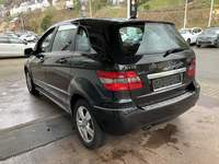 Pogled straga lijevo