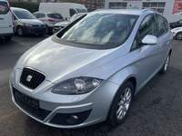 Pogled sprijeda lijevo