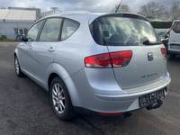 Pogled straga lijevo