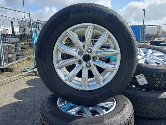 Vista delantera izquierda