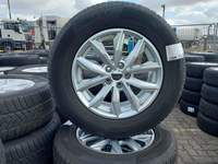 Vista delantera izquierda