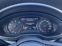 Pohled na přístrojovou desku