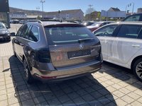 Náhled zezadu zleva