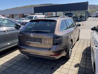 Náhled zezadu zprava