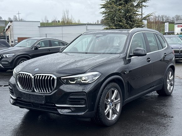 Náhled zpředu zleva