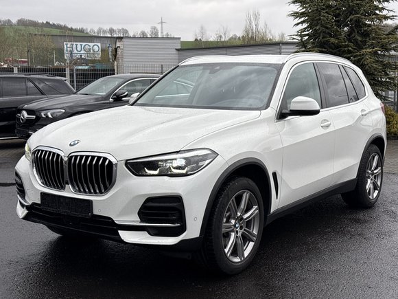 Náhled zpředu zleva