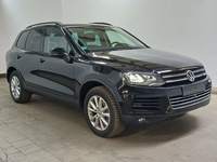 Pogled sprijeda desno