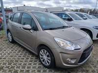 Pogled od napred  desno