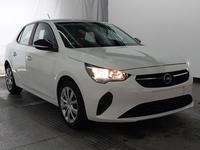 Skats no labās puses priekšā