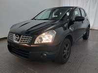 Вид спереди слева