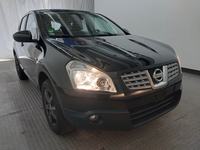 Вид спереди справа