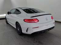 Вид сзади слева