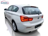 Vue de l’arrière gauche