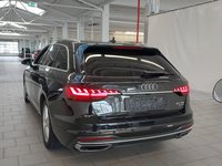 Vue de l’arrière gauche