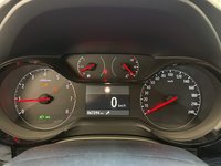 Pohled na přístrojovou desku