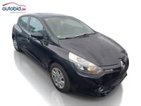 Skats no labās puses priekšā