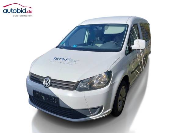 Skats no kreisās puses priekšā