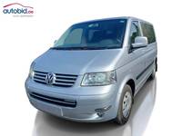 Skats no kreisās puses priekšā