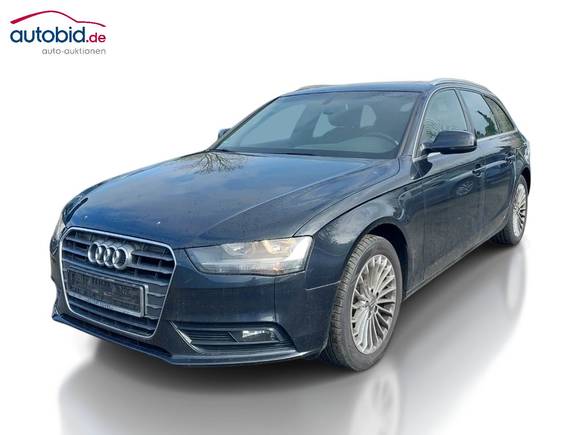 Skats no kreisās puses priekšā