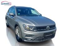 Skats no labās puses priekšā