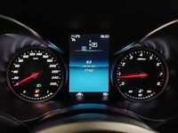 Вид на приборную панель