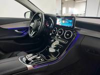 Вид на салон