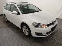 Skats no labās puses priekšā