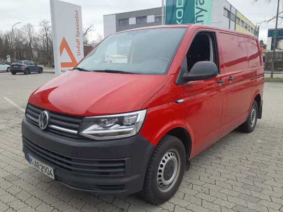 Pogled sprijeda lijevo