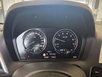 Pogled na kombinovani instrument