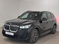 Pogled od napred levo